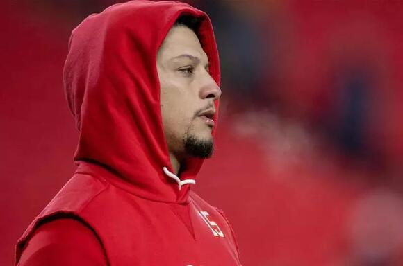Kansas City Chiefs hankki Justin Fieldsin pelinrakentajaksi